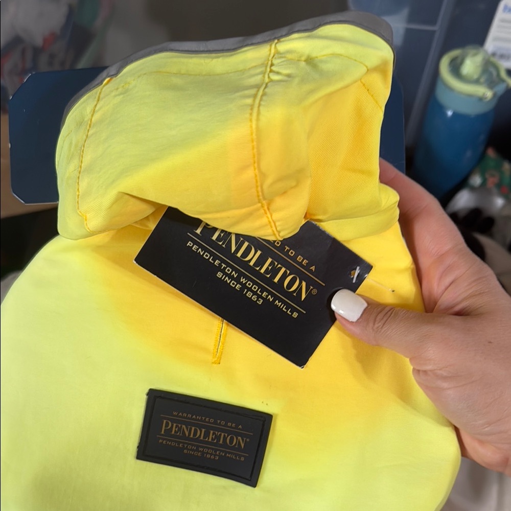 Pendleton Yellow Dog Jacket NWT